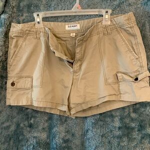 Old Navy tan size 16 shorts good condition
